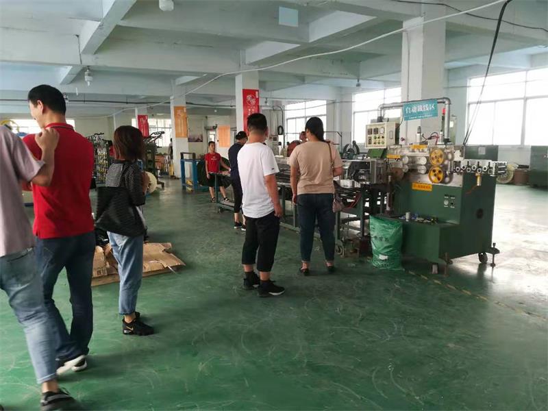 澎湃包裝熱烈慶祝，7月牛商扒皮會順利舉行